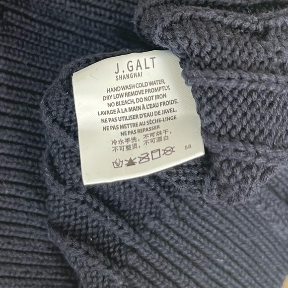 John Galt Brandy Melville Navy blue cable knit sweater vest - Picture 6 of 7